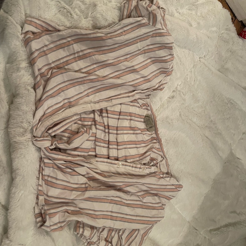 Medium button down tie crop top